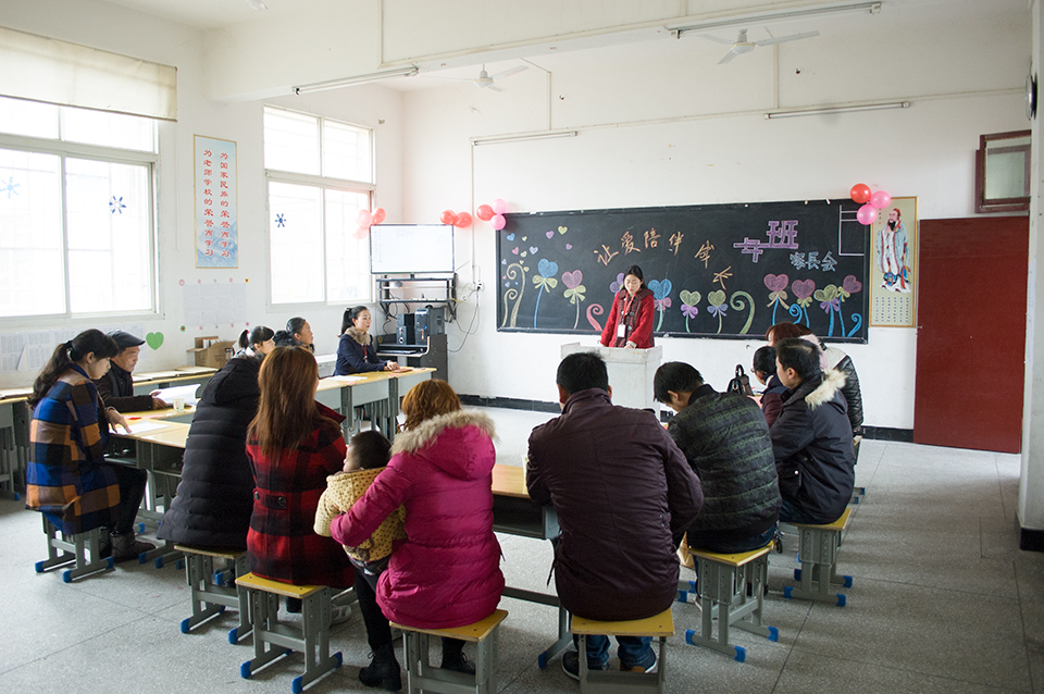 ���|Ů�ӌW(xu��)У