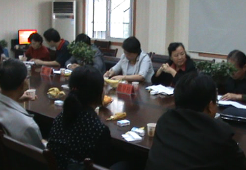 ԭ�S�������f(xi��)����ϯʯ�񞑎��(du��)��(l��i)��У�{(di��o)��