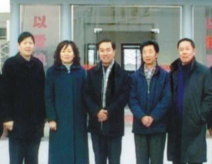 ǰ����ʡ�����d�h�M��(sh��)ӛ�б��I��(l��i)Уҕ��