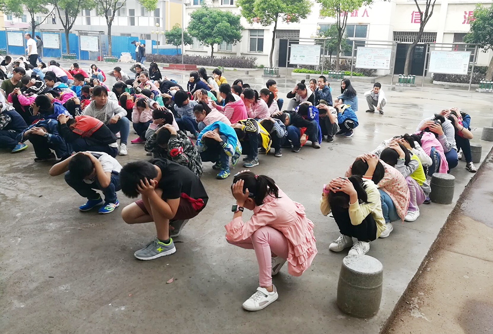 ���|Ů�ӌW(xu��)У