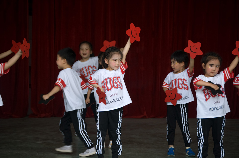 ���|Ů�ӌW(xu��)У