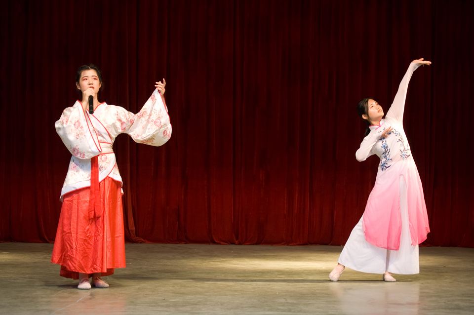 ���|Ů�ӌW(xu��)У