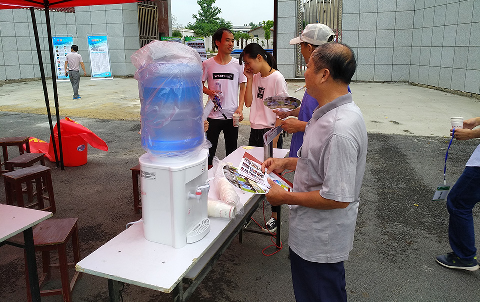 ���|Ů�ӌW(xu��)У