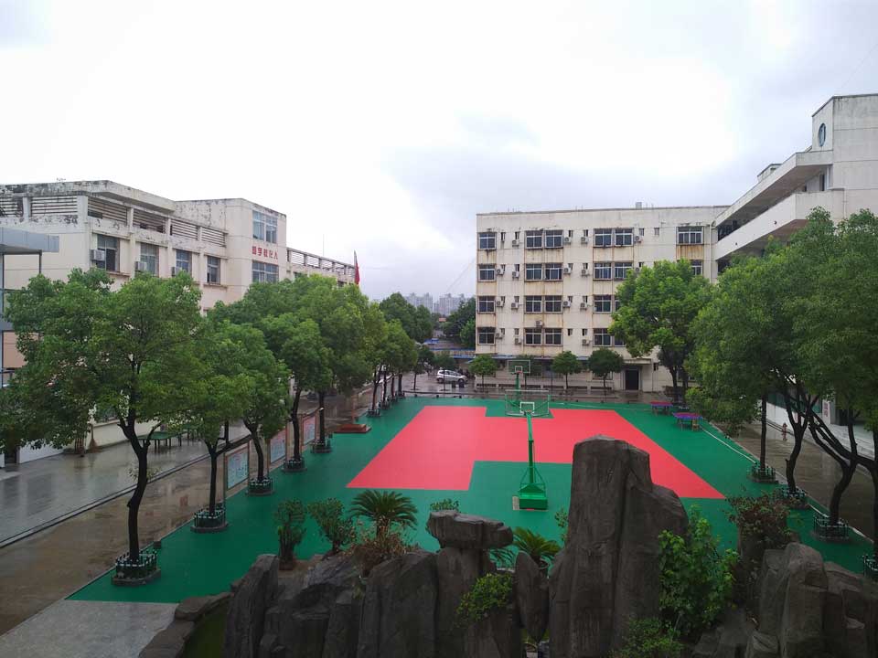 ���|Ů�ӌW(xu��)У