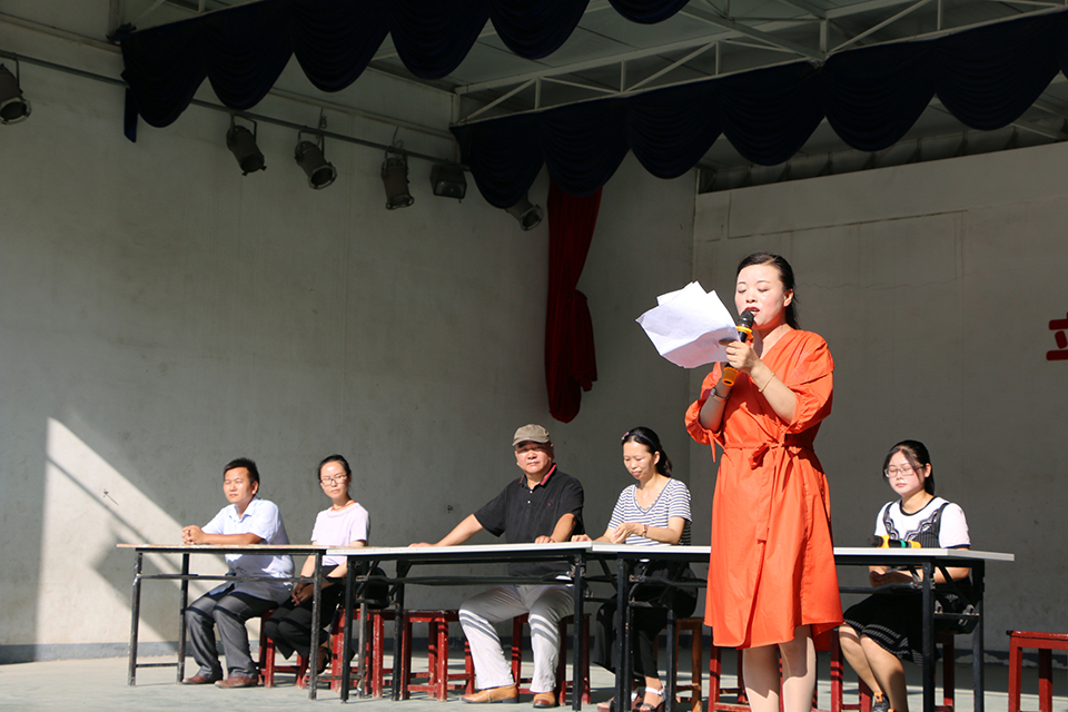 ���|Ů�ӌW(xu��)У