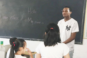 ����M(j��n)�n�����옷(l��)�W(xu��)Ӣ�Z(y��)