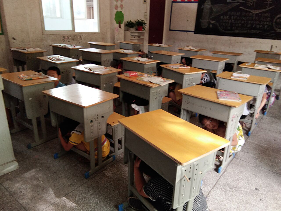 ���|Ů�ӌWУ