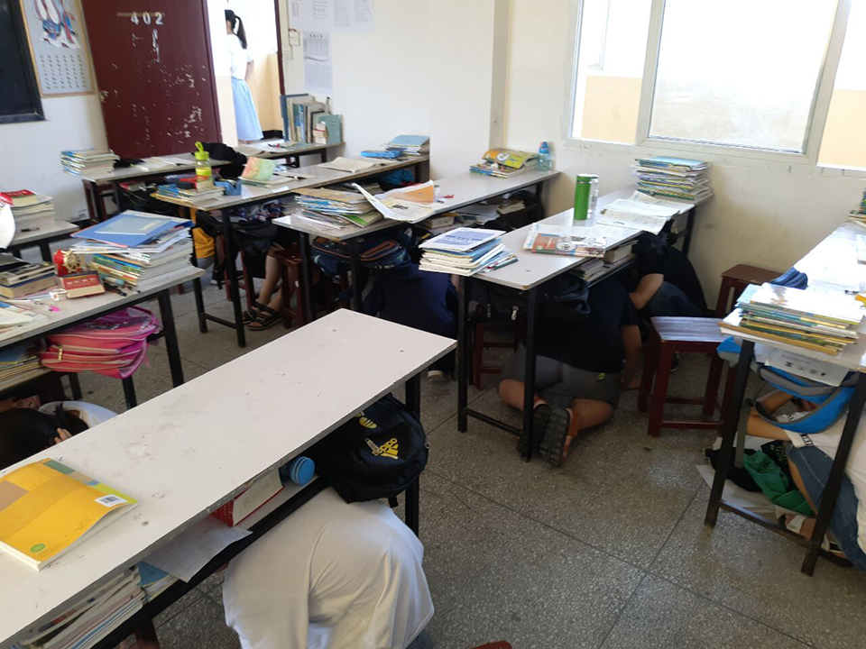 ���|Ů�ӌWУ