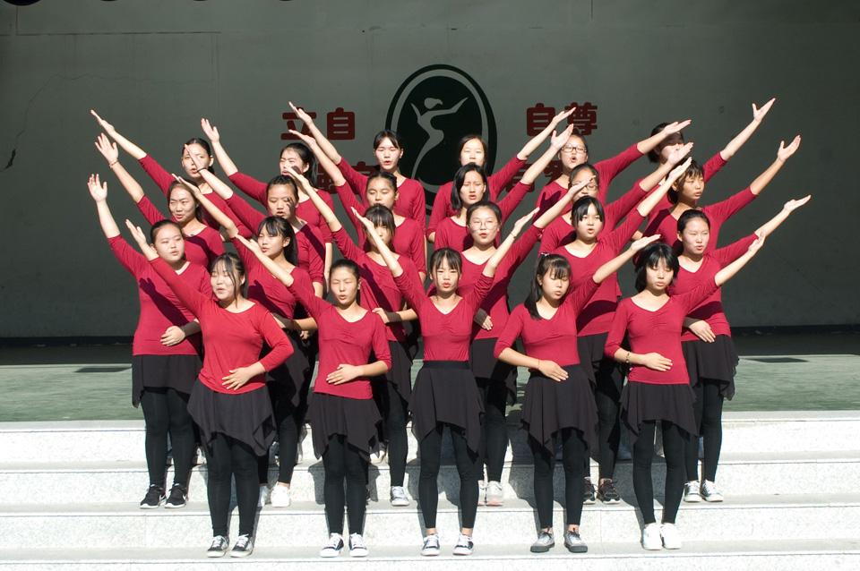 ���|Ů�ӌW(xu��)У