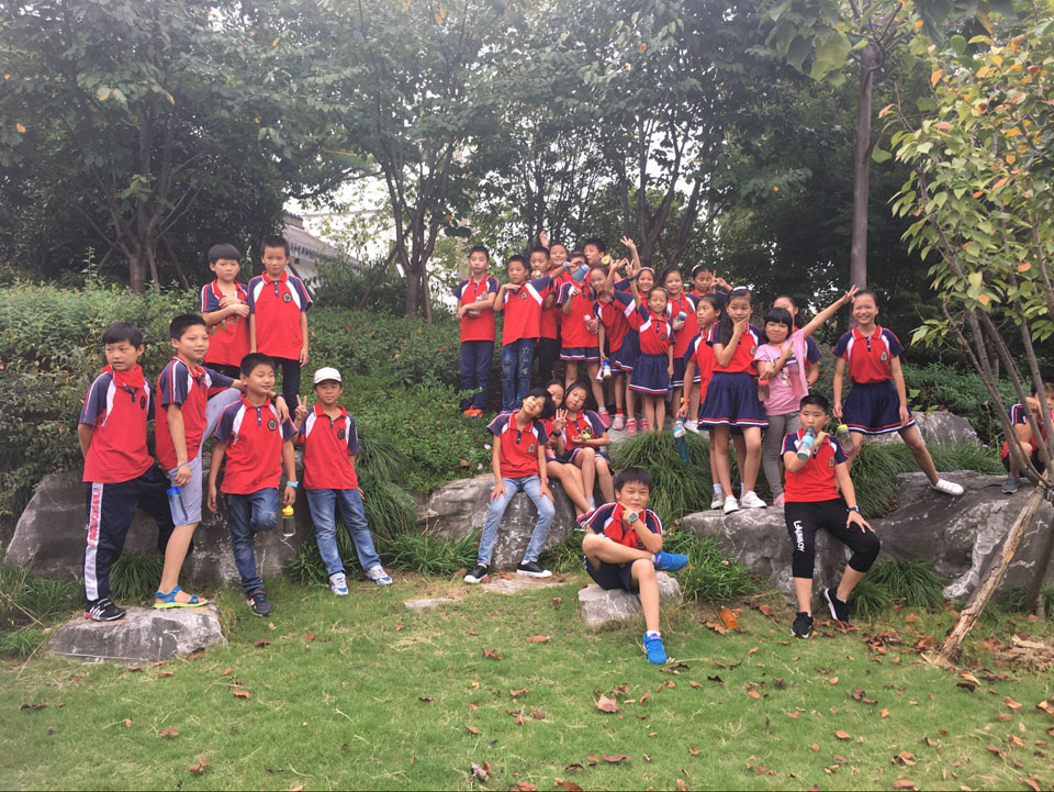 ���|Ů�ӌW(xu��)У