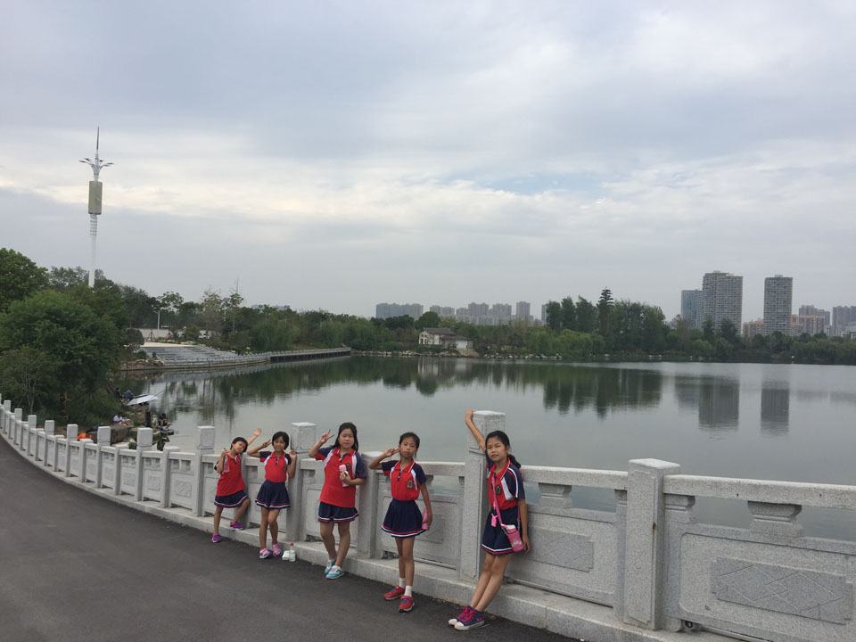 ���|Ů�ӌW(xu��)У