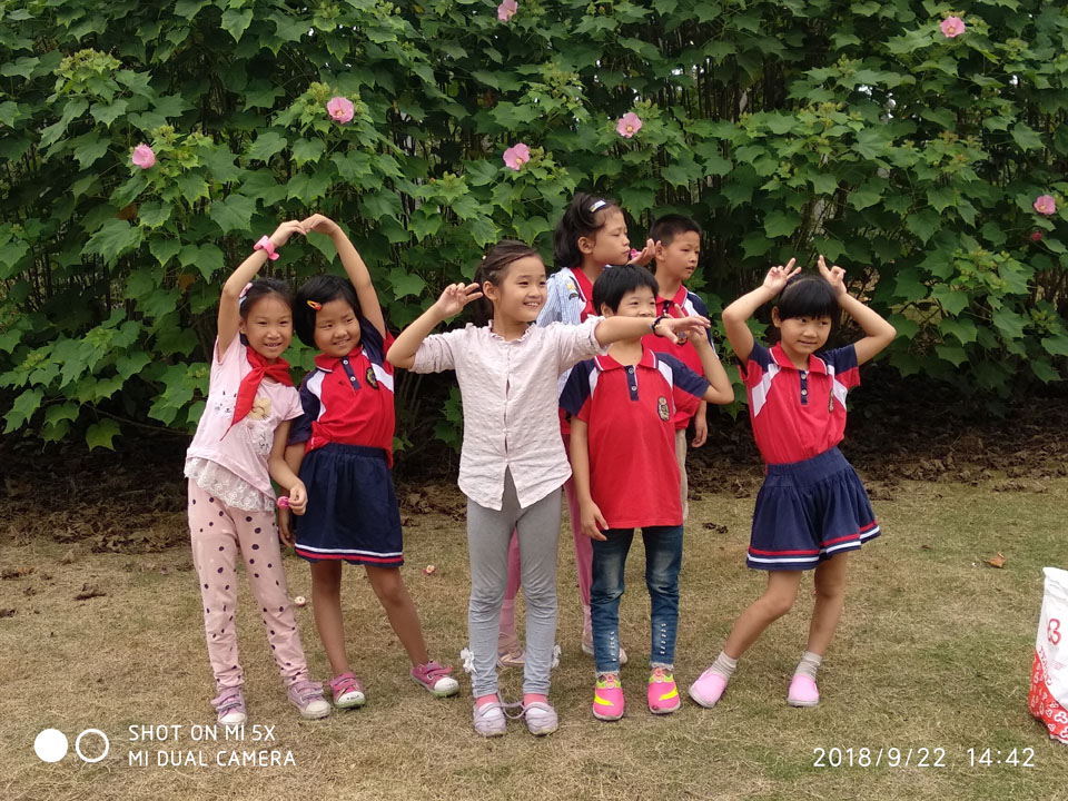 ���|Ů�ӌW(xu��)У