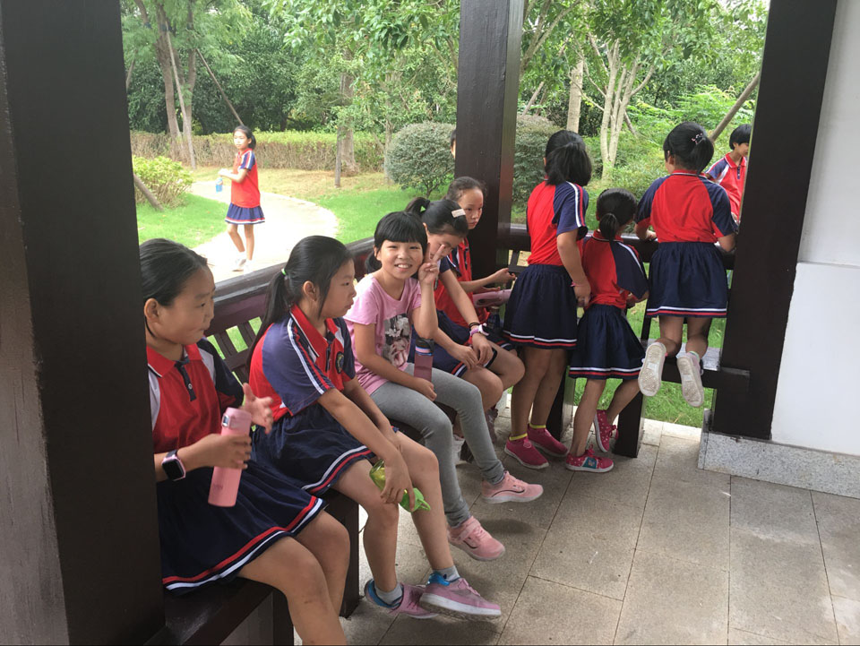 ���|Ů�ӌW(xu��)У