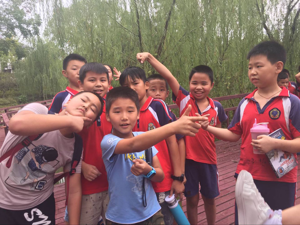 ���|Ů�ӌW(xu��)У