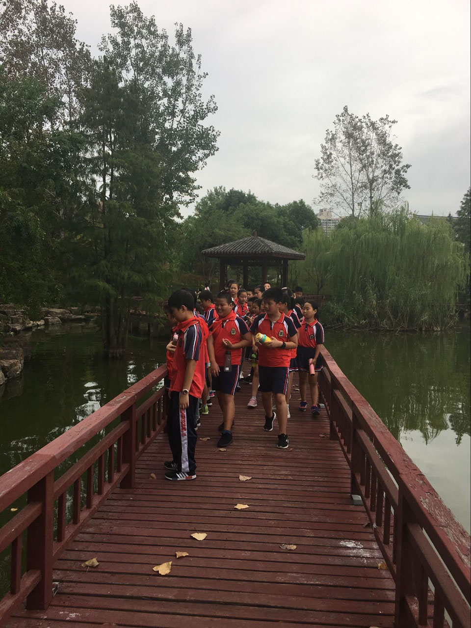 ���|Ů�ӌW(xu��)У