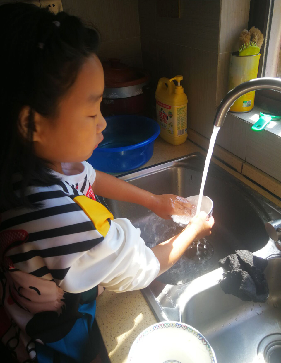 ���|Ů�ӌW(xu��)У