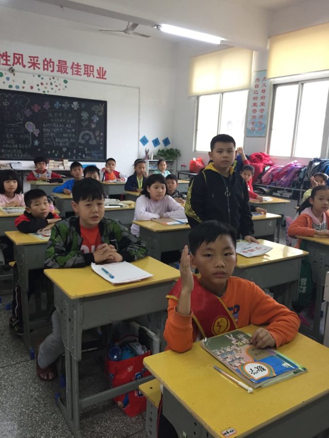 ���|Ů�ӌWУ