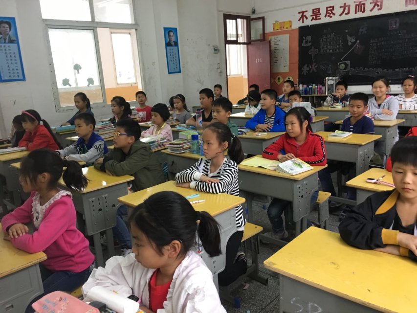 ���|Ů�ӌWУ