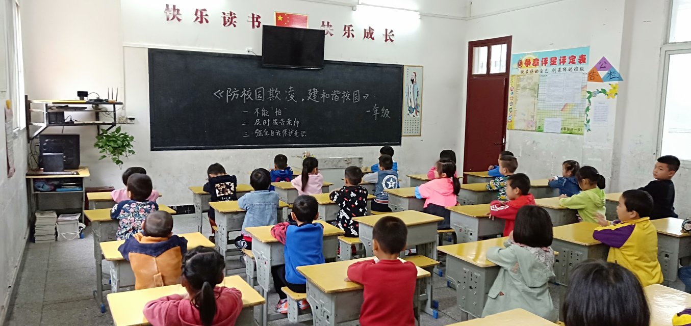 ���|Ů�ӌWУ