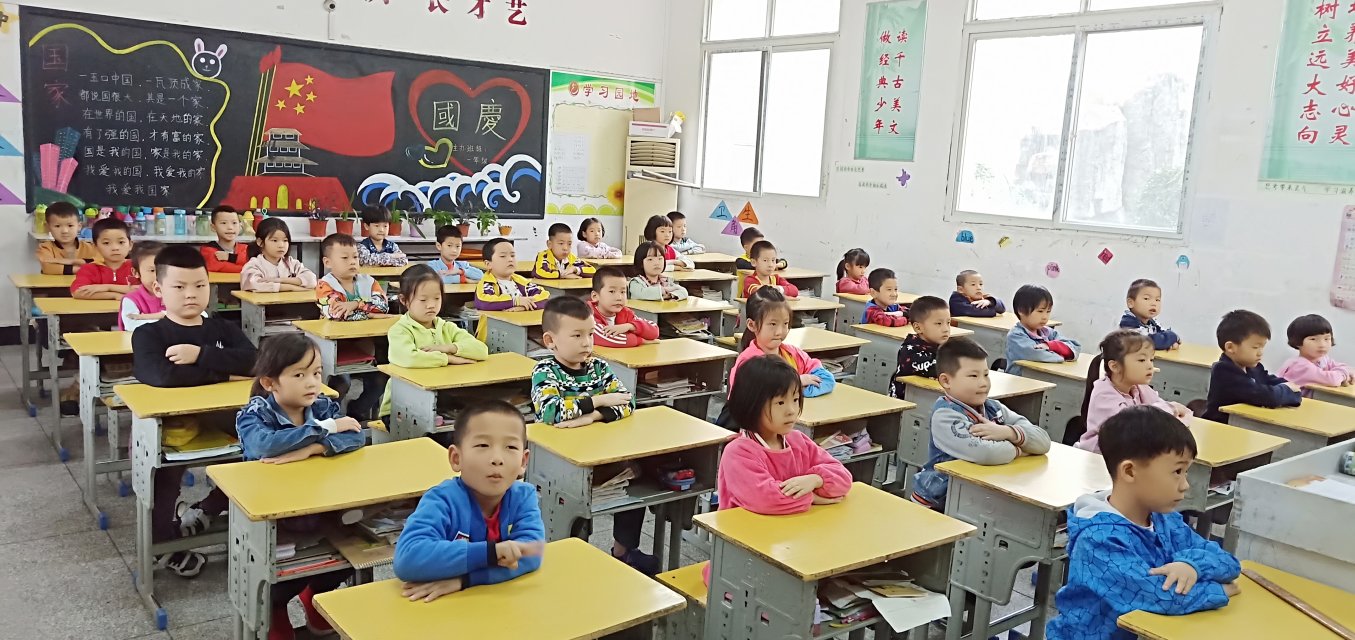 ���|Ů�ӌWУ