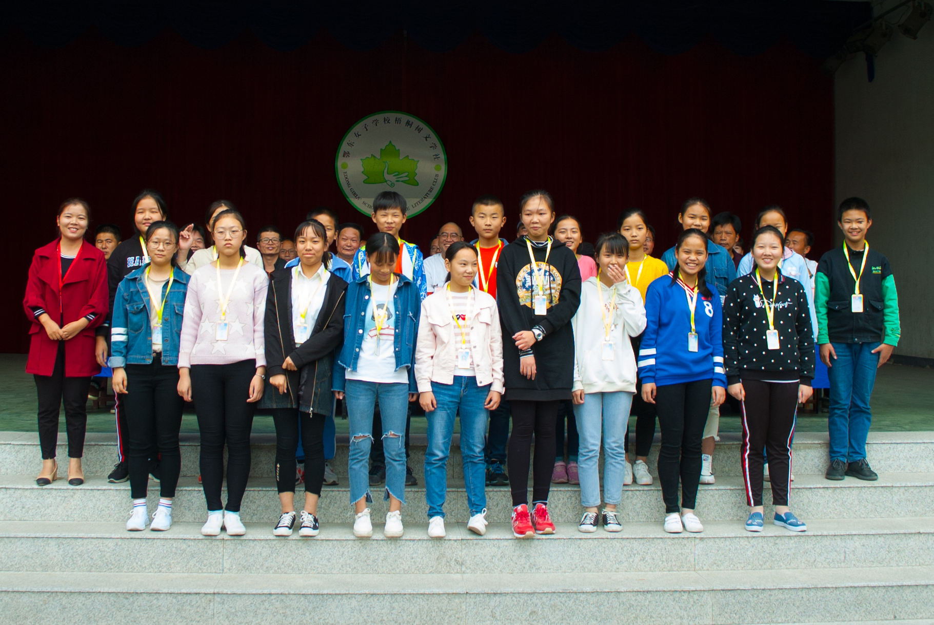 ���|Ů�ӌW(xu��)У