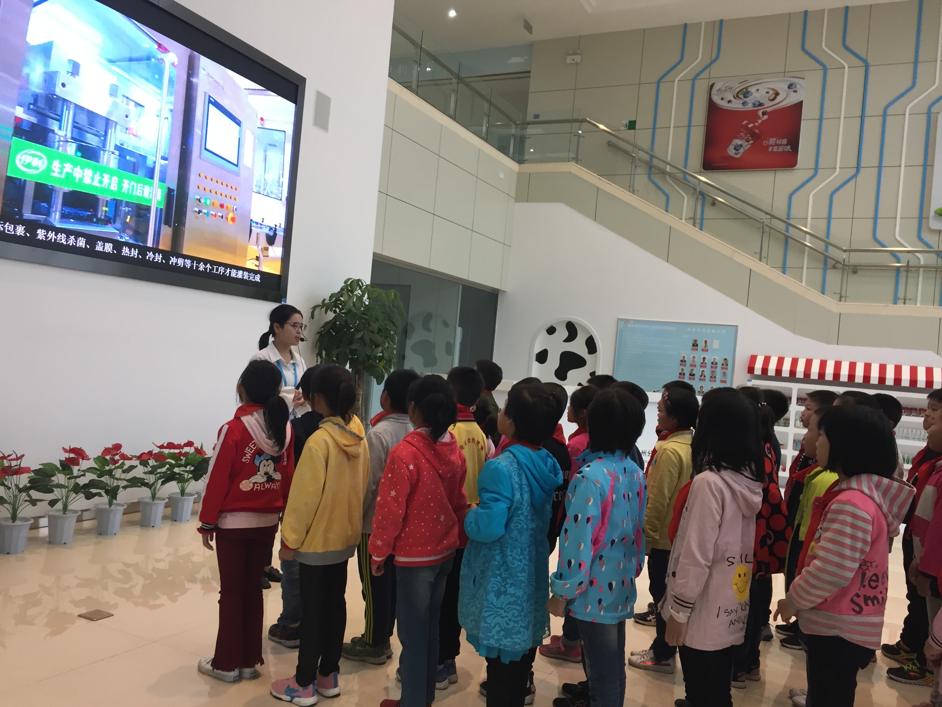 ���|Ů�ӌW(xu��)У