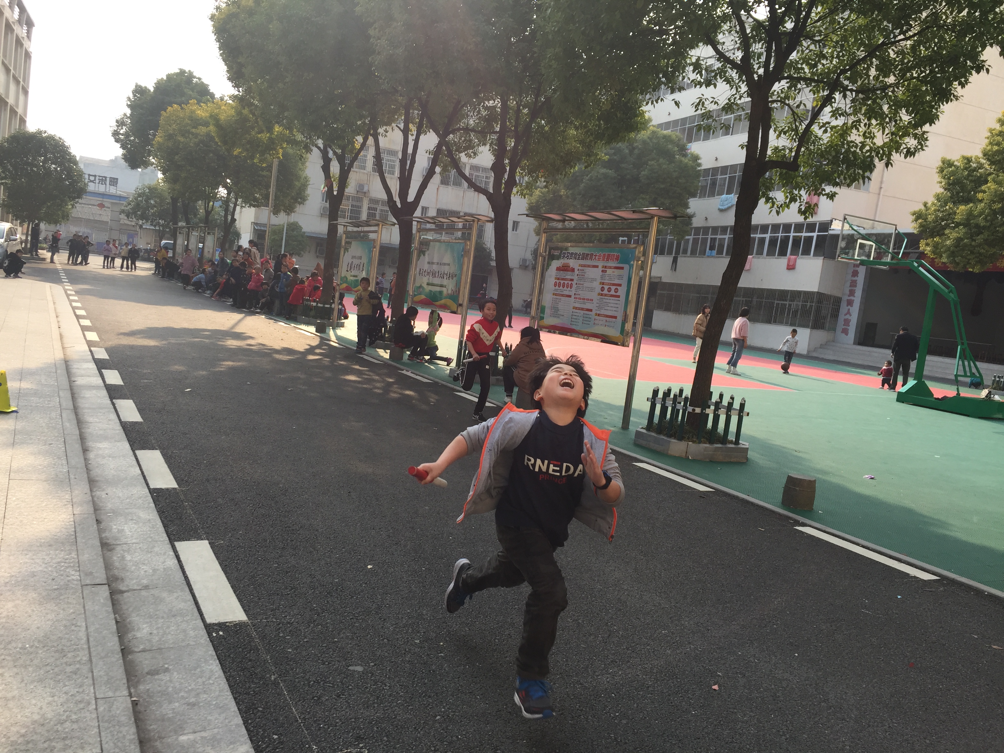 ���|Ů�ӌW(xu��)У