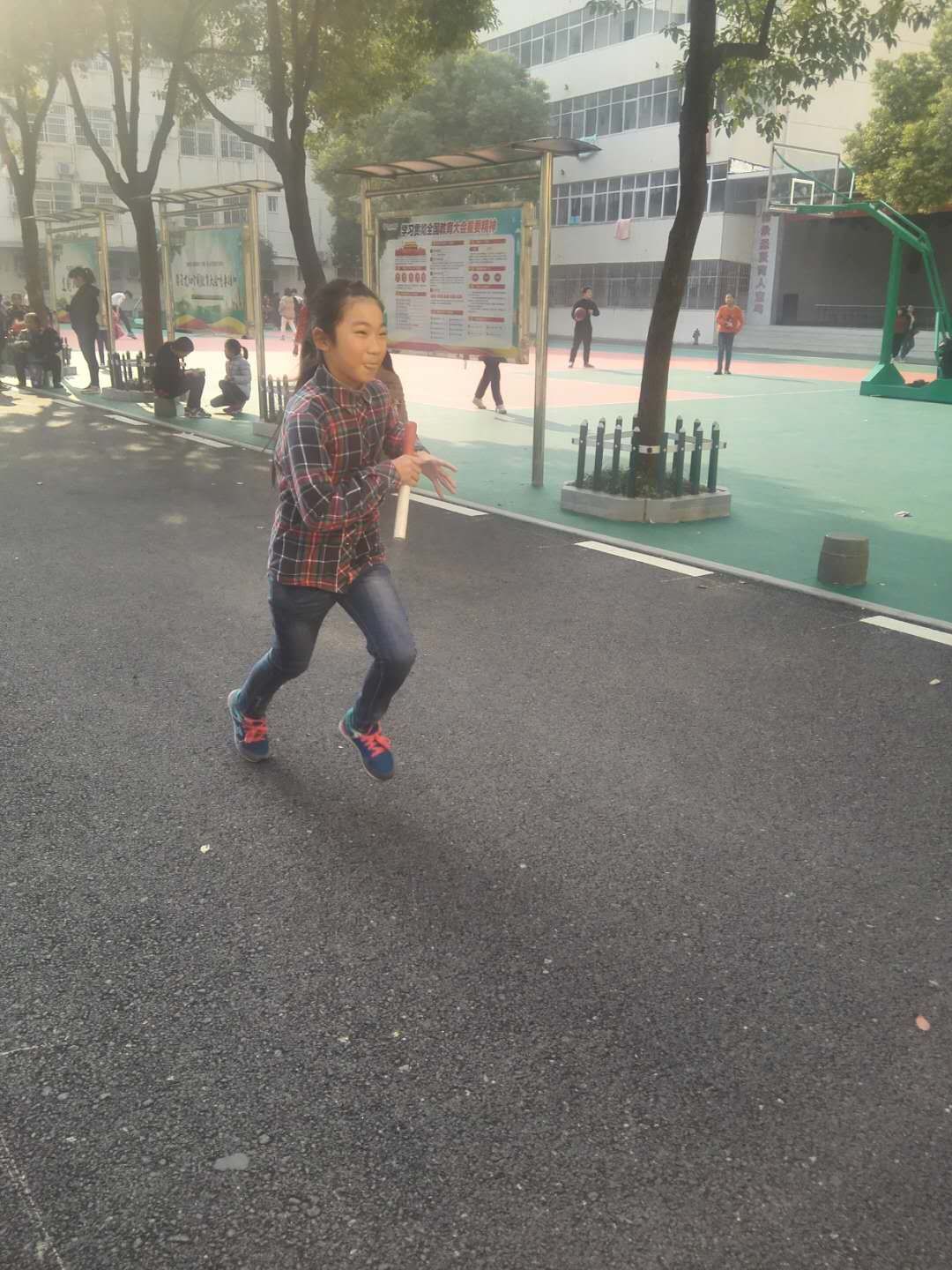 ���|Ů�ӌW(xu��)У