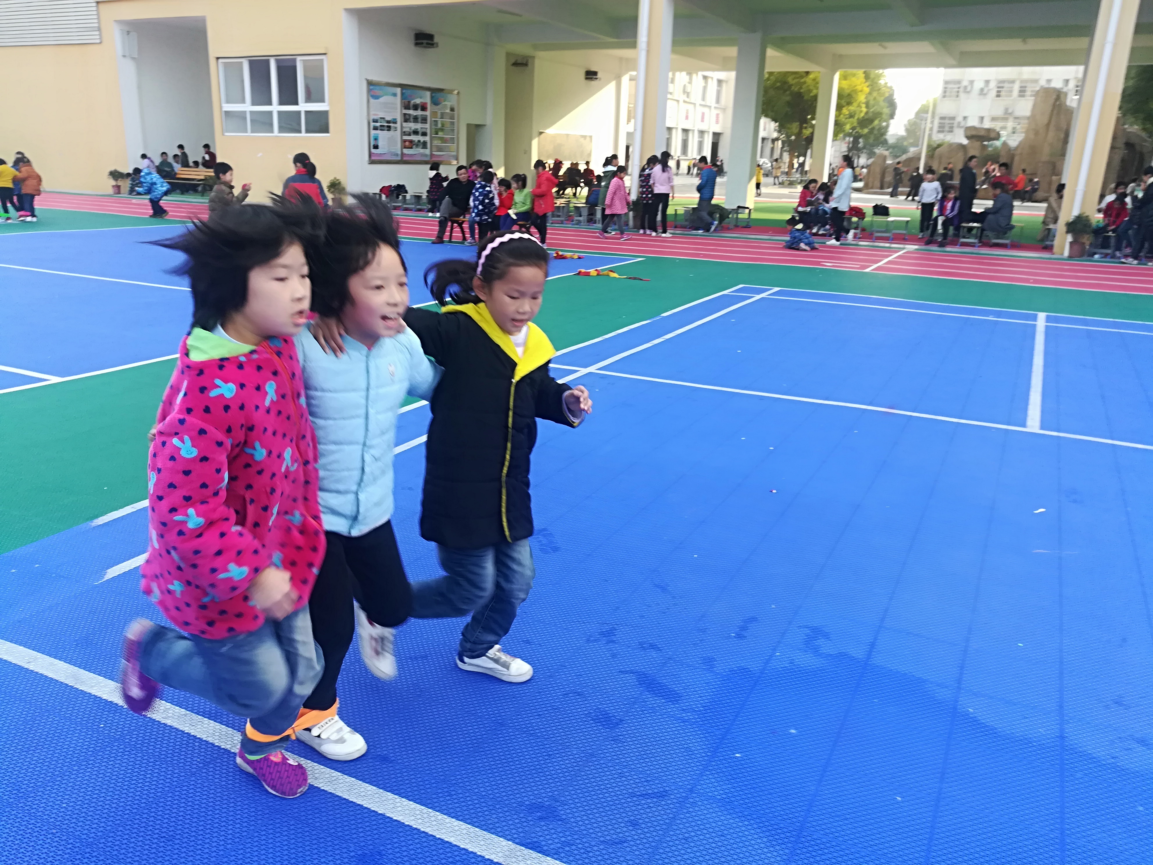 ���|Ů�ӌW(xu��)У