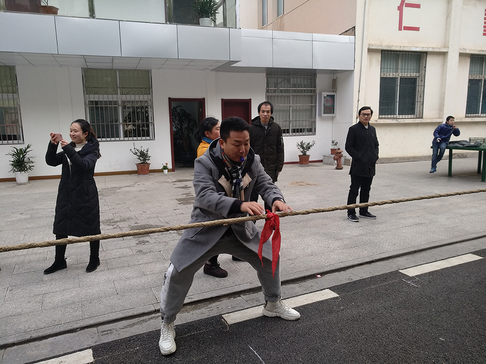 ���|Ů�ӌW(xu��)У