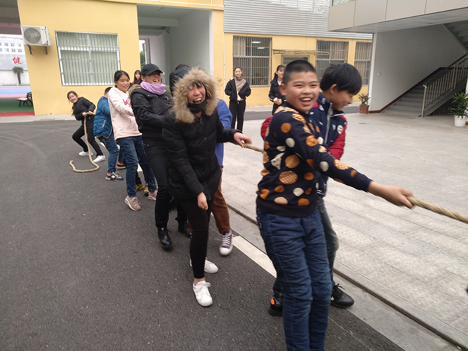 ���|Ů�ӌW(xu��)У