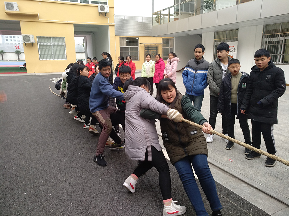 ���|Ů�ӌW(xu��)У