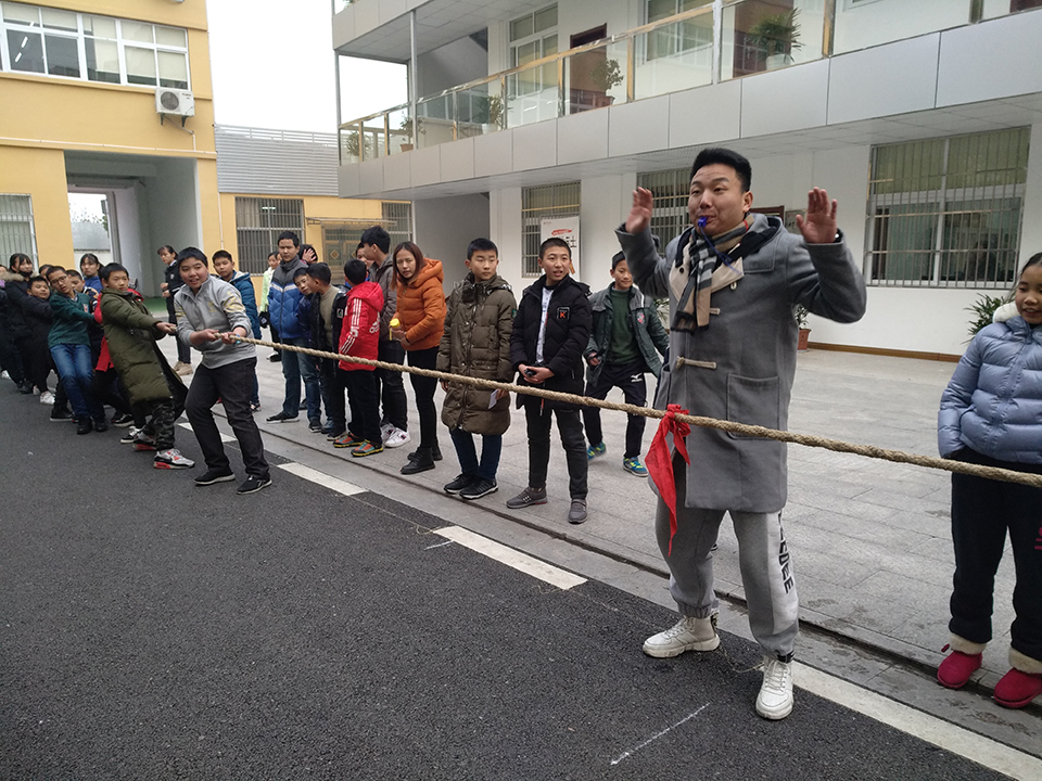 ���|Ů�ӌW(xu��)У