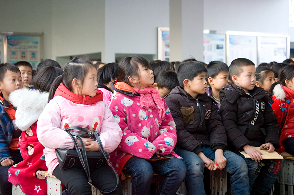 ���|Ů�ӌWУ