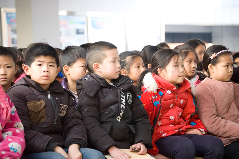 ���|Ů�ӌWУ