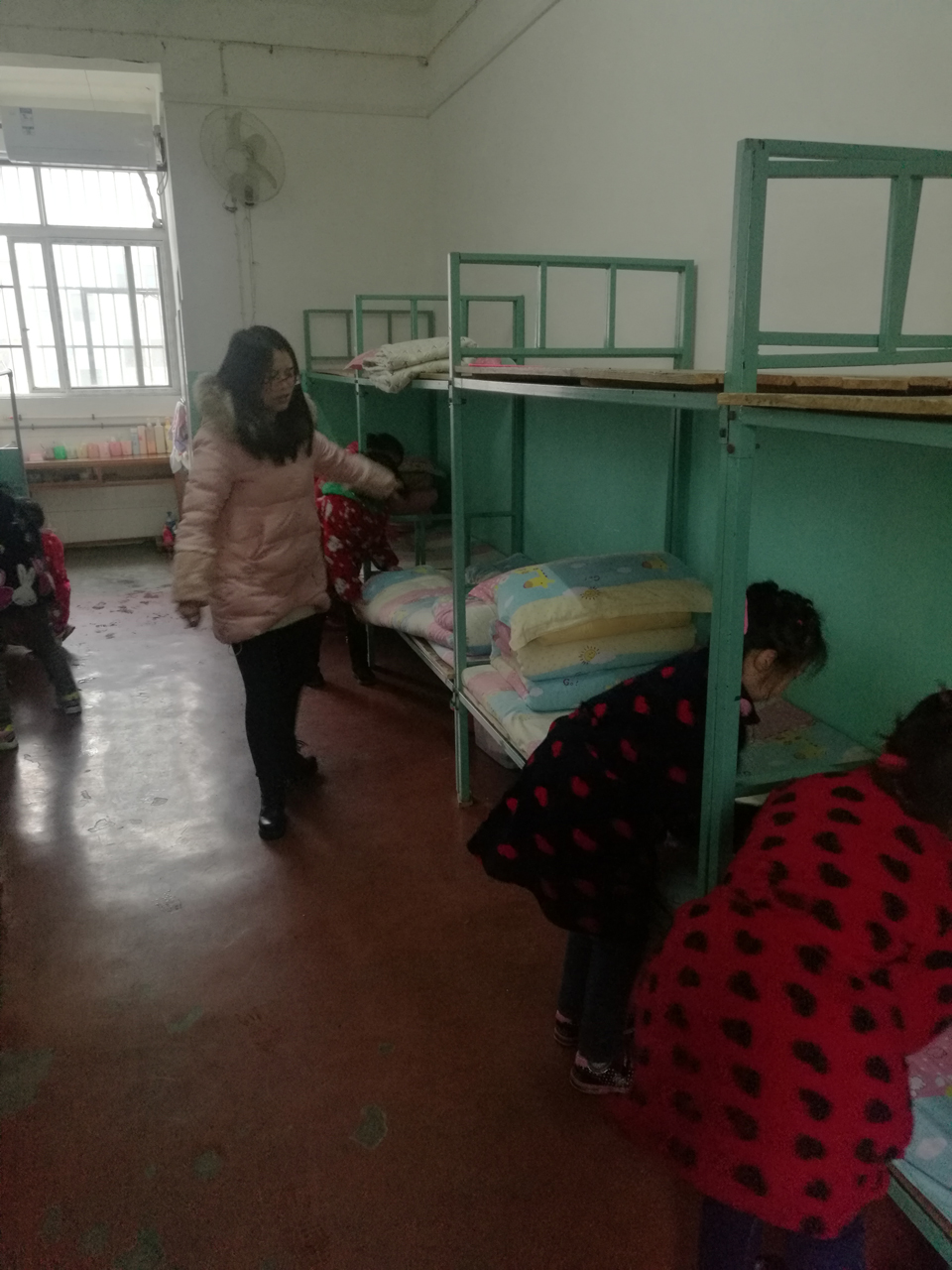 ���|Ů�ӌW(xu��)У