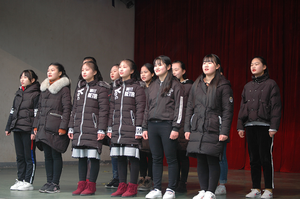 ���|Ů�ӌW(xu��)У