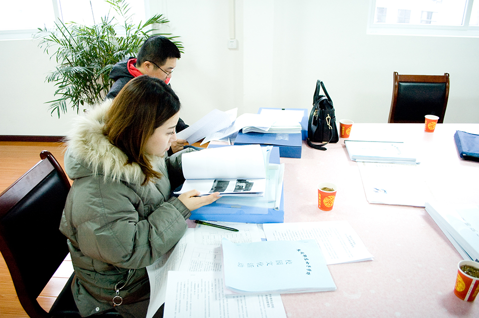 ���|Ů�ӌW(xu��)У