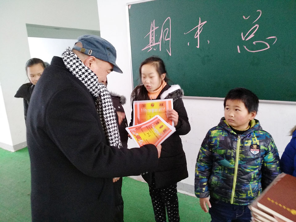 ���|Ů�ӌW(xu��)У