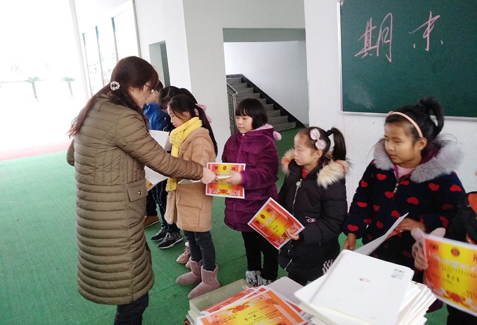 ���|Ů�ӌW(xu��)У