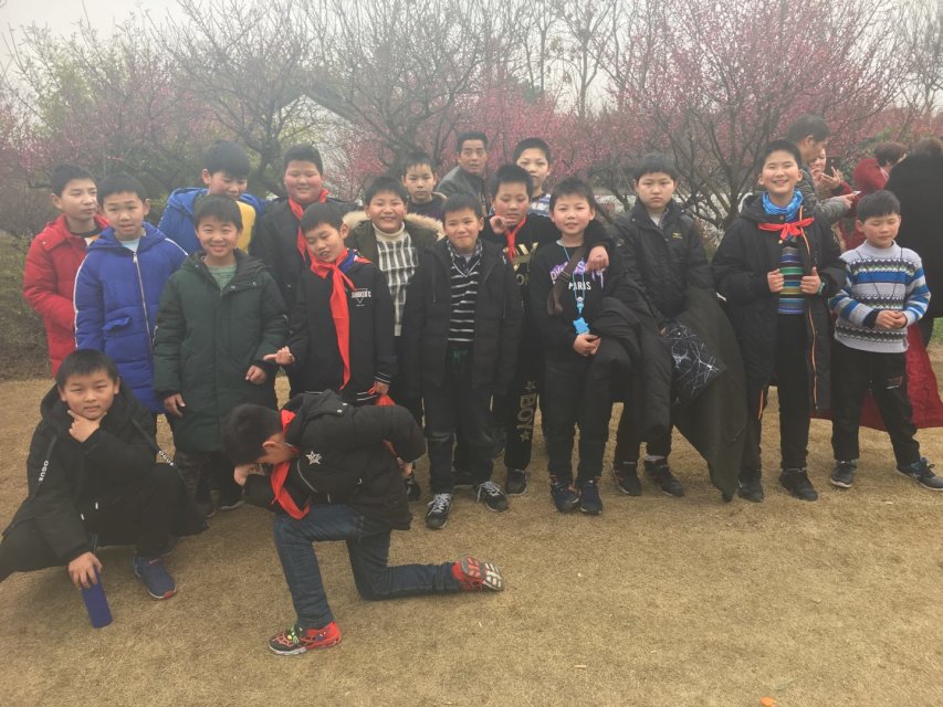 ���|Ů�ӌW(xu��)У