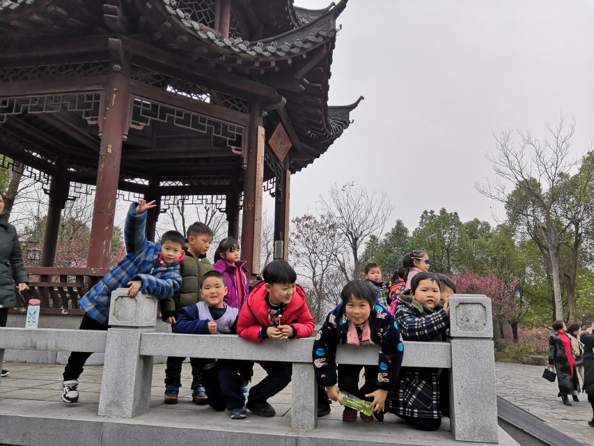 ���|Ů�ӌW(xu��)У