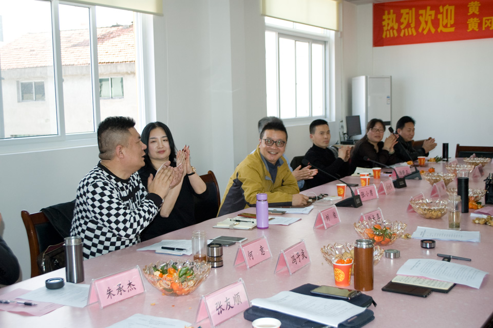 ���|Ů�ӌW(xu��)У