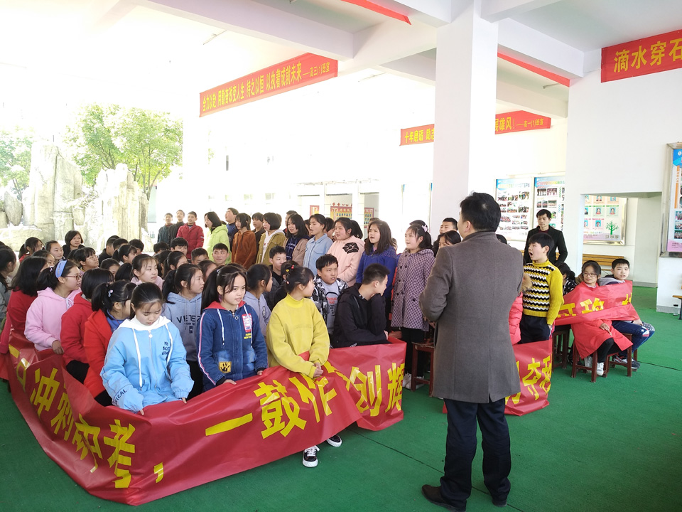 ���|Ů�ӌW(xu��)У