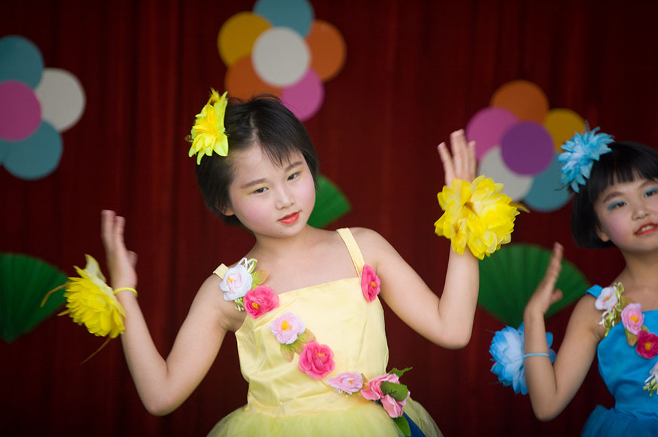 ���|Ů�ӌW(xu��)У