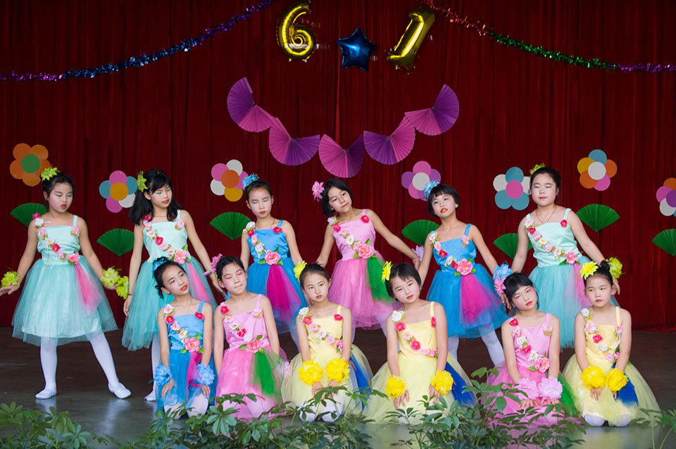 ���|Ů�ӌW(xu��)У