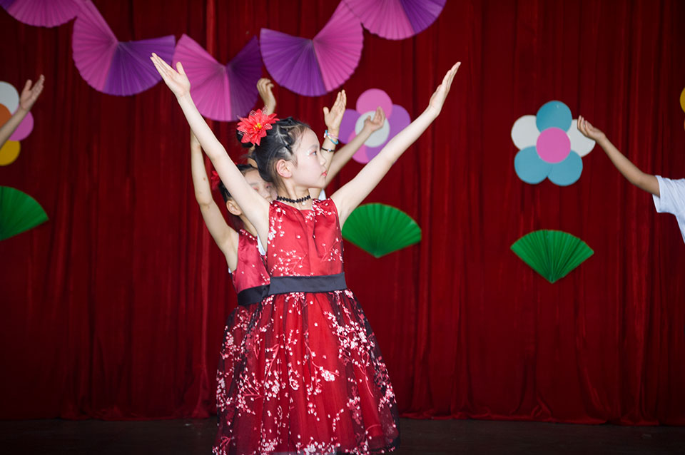 ���|Ů�ӌW(xu��)У