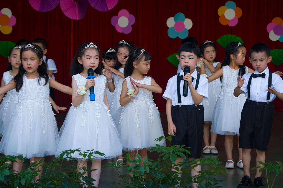 ���|Ů�ӌW(xu��)У