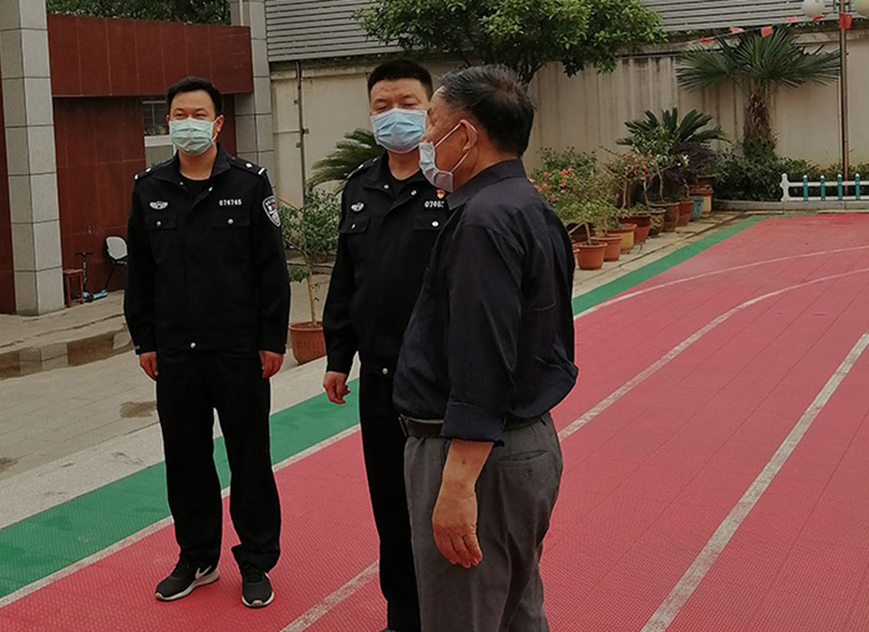 ���|Ů�ӌWУ