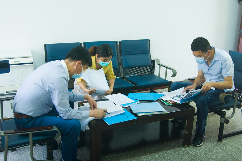 ���|Ů�ӌW(xu��)У